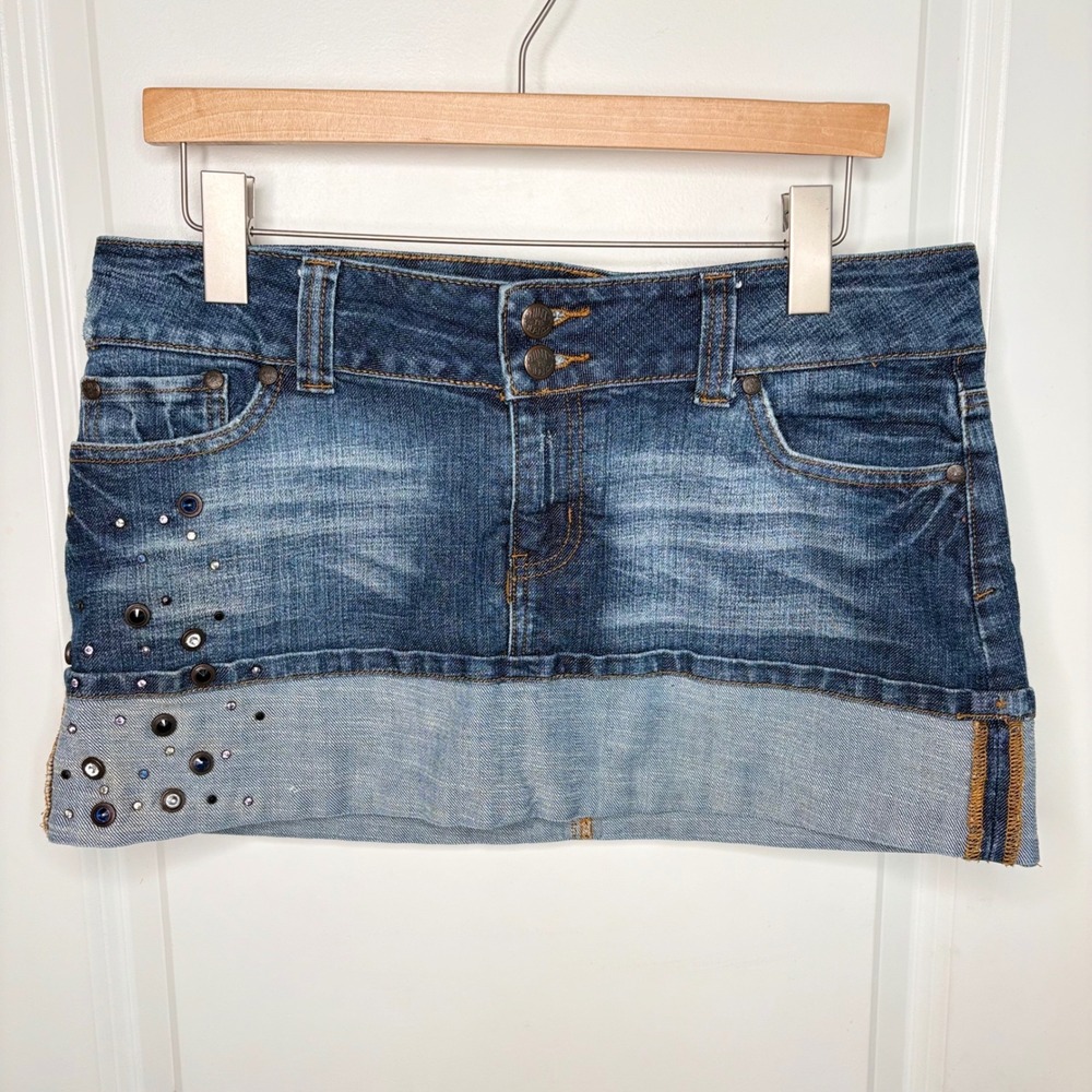 Hint Jeans Denim Mini Skirt Y2K Studded Rhinestone Cuffed Low Rise Blue Size 11